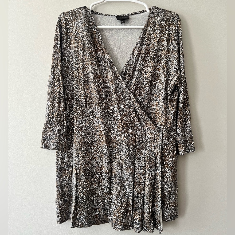 J.Jill Women’s Tan Patterned Quarter Sleeve Wrap Style Stretchy Top Size Large